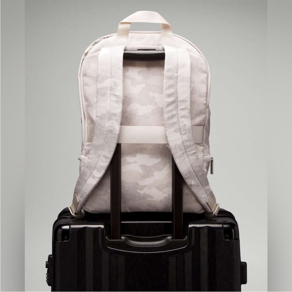 Lululemon Athletica White Camouflage Backpack - Picture 3 of 7